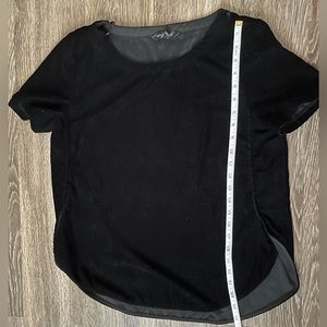 Banana republic velvet top size small